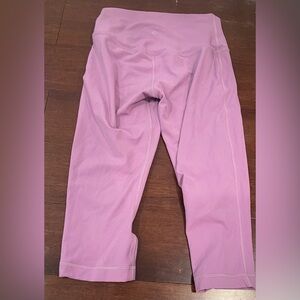 Lululemon women’s purple Leggings 6